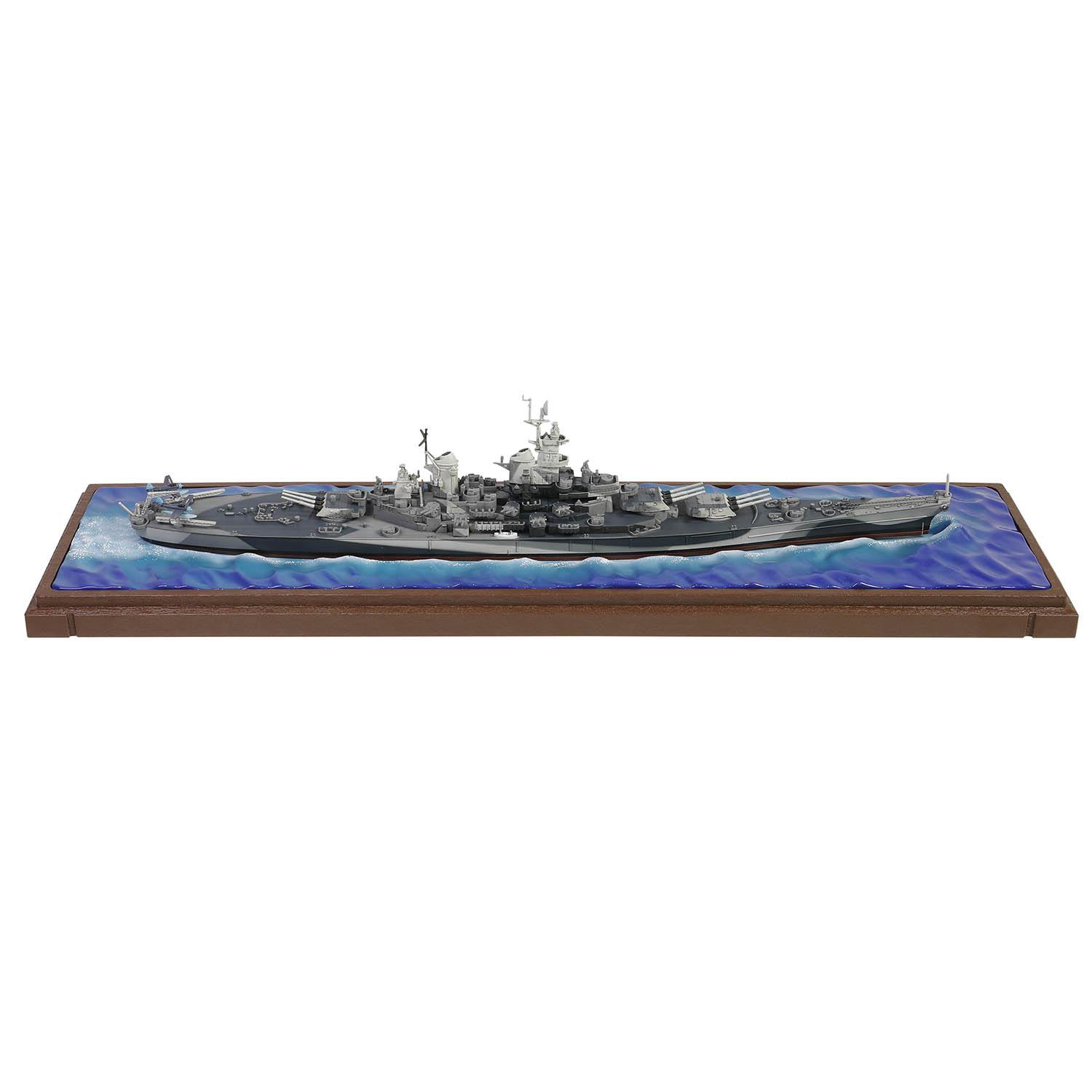 1:700 衣阿华级战舰 - 密苏里号(BB-63), 水线版