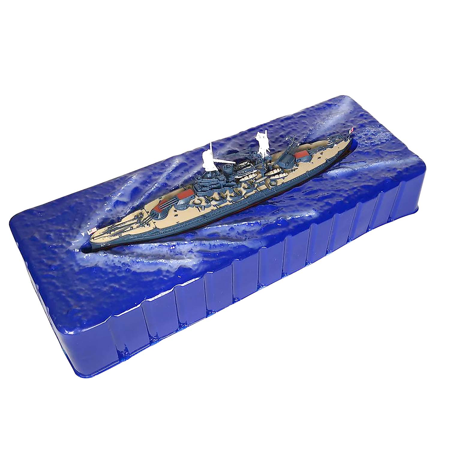 配有仿海浪形态吸塑